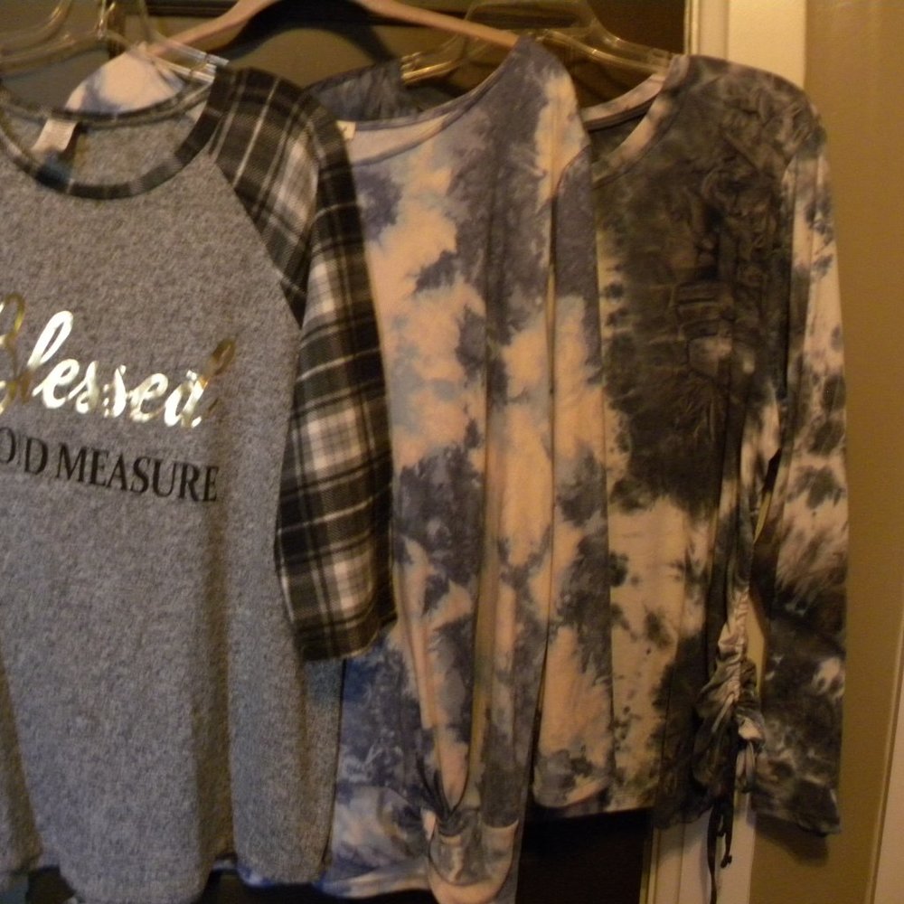 Set of 3 Ladies Plus Size Blouses  EPL1724B